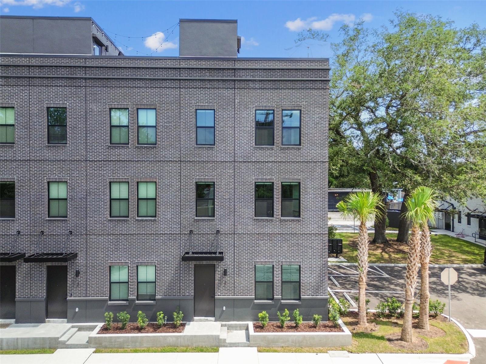 1218 E KAY ST #16, TAMPA, FL — photo 2
