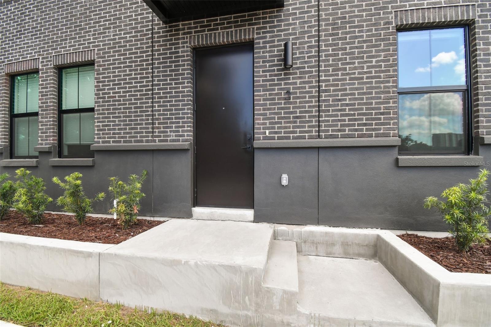 1218 E KAY ST #16, TAMPA, FL — photo 11