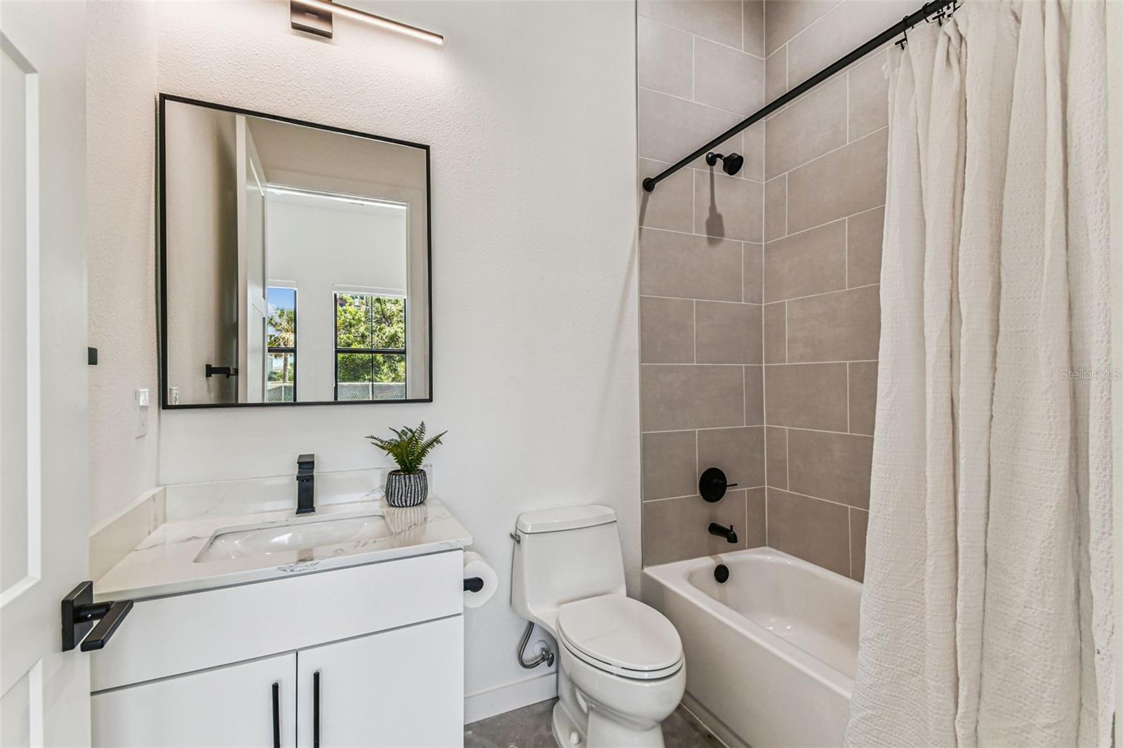 1218 E KAY ST #16, TAMPA, FL — photo 17