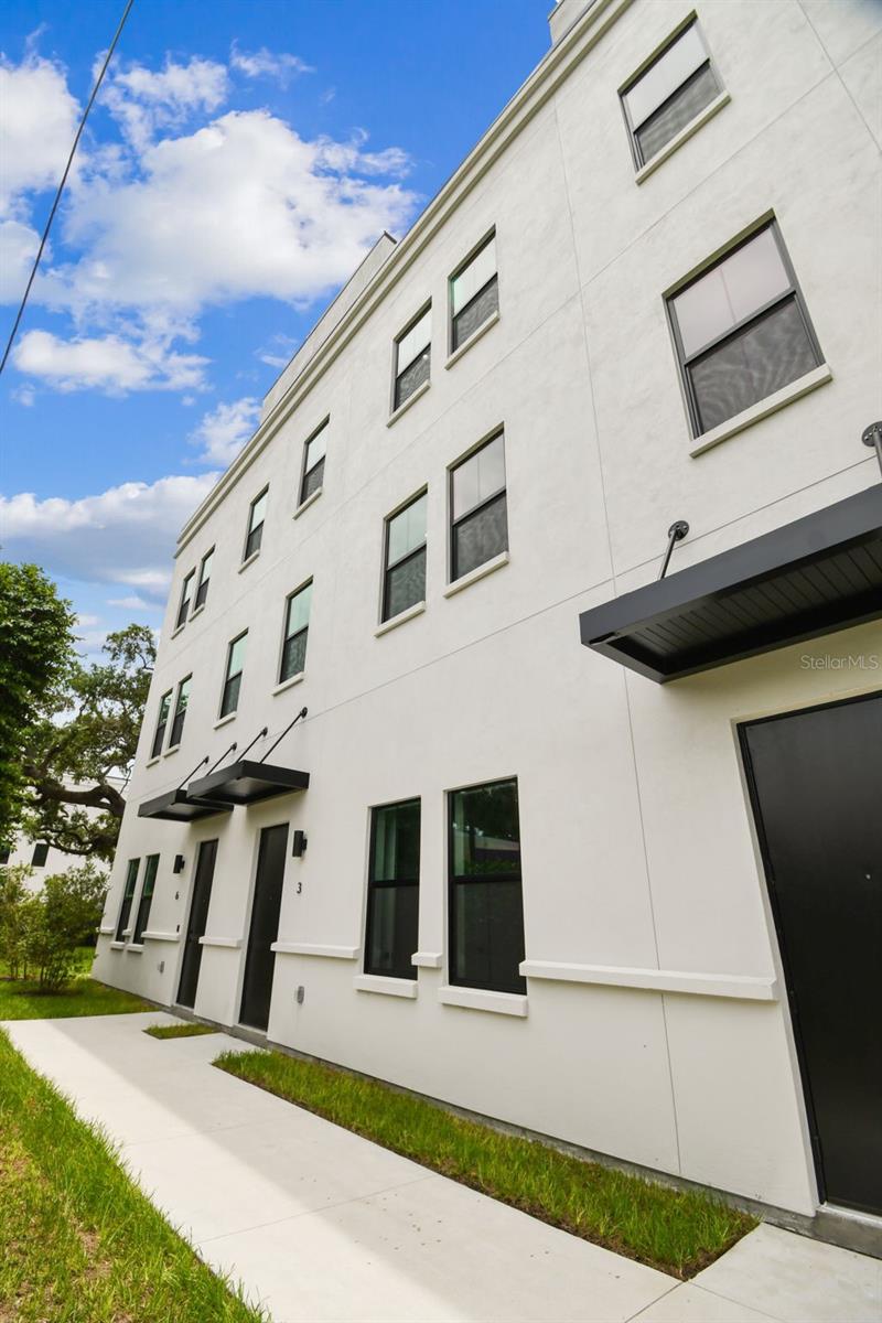 1218 E KAY ST #16, TAMPA, FL — photo 90
