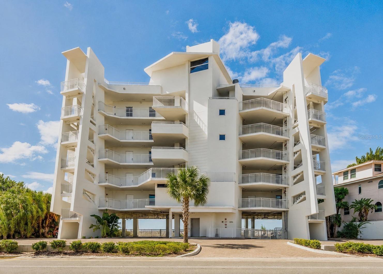 10116 GULF BLVD #405W, ST PETERSBURG, FL
