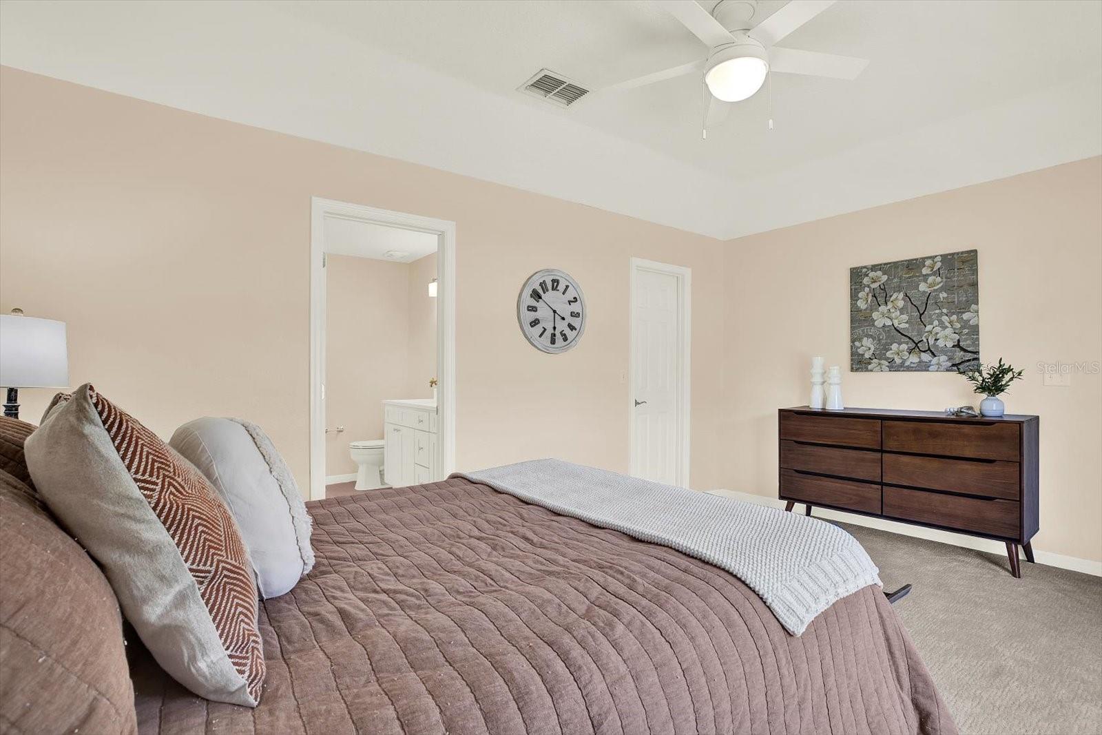 29451 SCHINNECOCK HILLS LN, SAN ANTONIO, FL — photo 23