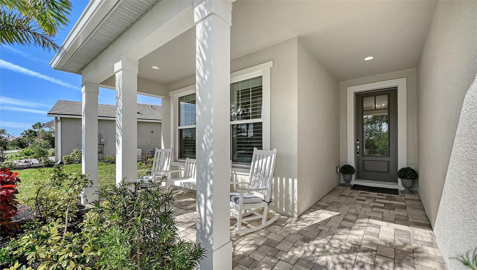 5521 BLUE WATER BLVD, SARASOTA, FL — photo 3