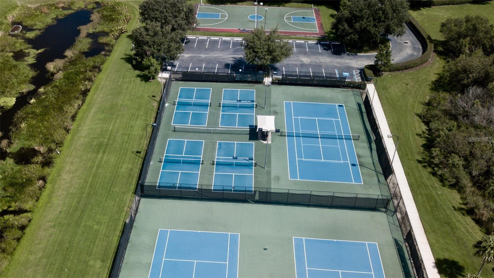 1003 FAIRWAYCOVE LN #205, BRADENTON, FL — photo 33