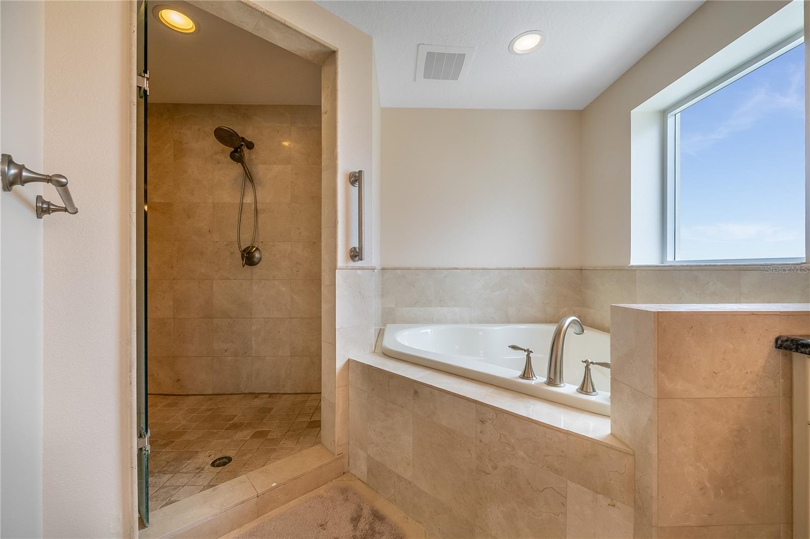 15 SOMERSET ST #603, CLEARWATER BEACH, FL — photo 24