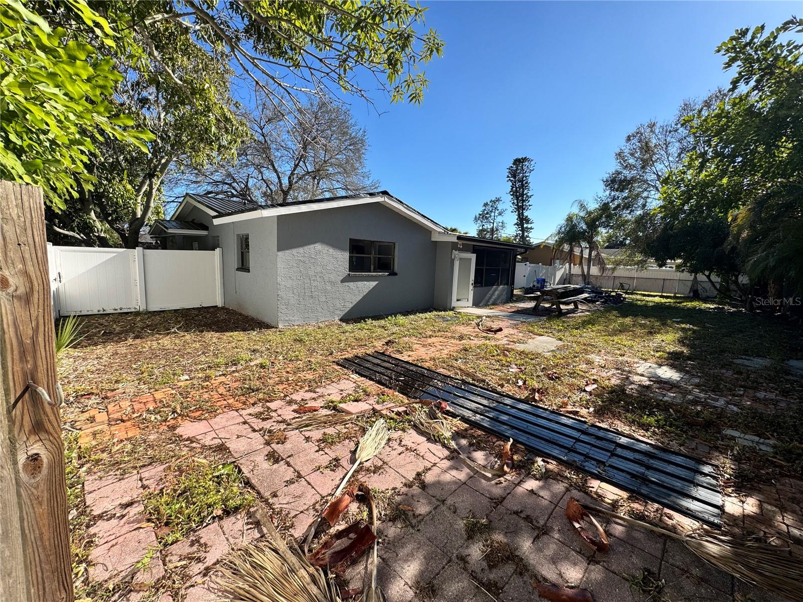 651 69TH AVE S, ST PETERSBURG, FL — photo 13