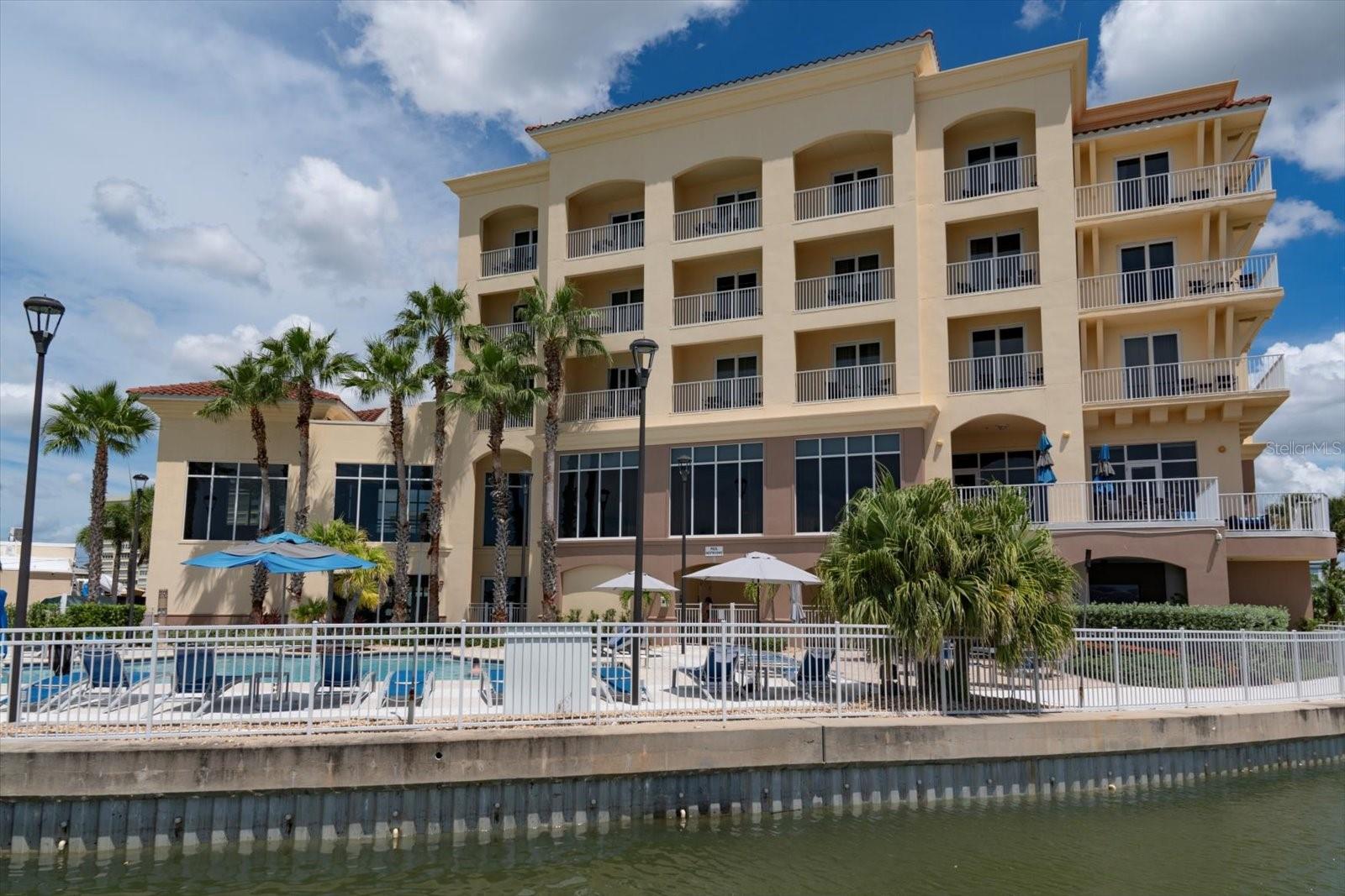 601 AMERICAN LEGION DR #16, ST PETERSBURG, FL — photo 18