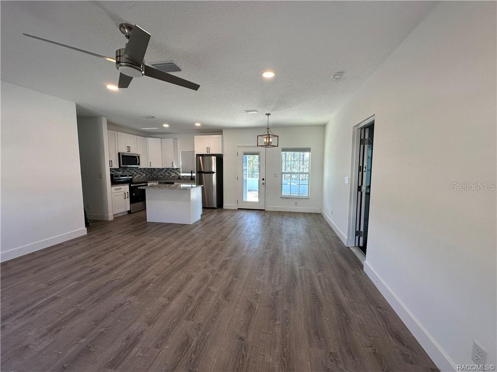 5749 N CLAREMONT DR, CITRUS SPRINGS, FL — photo 6