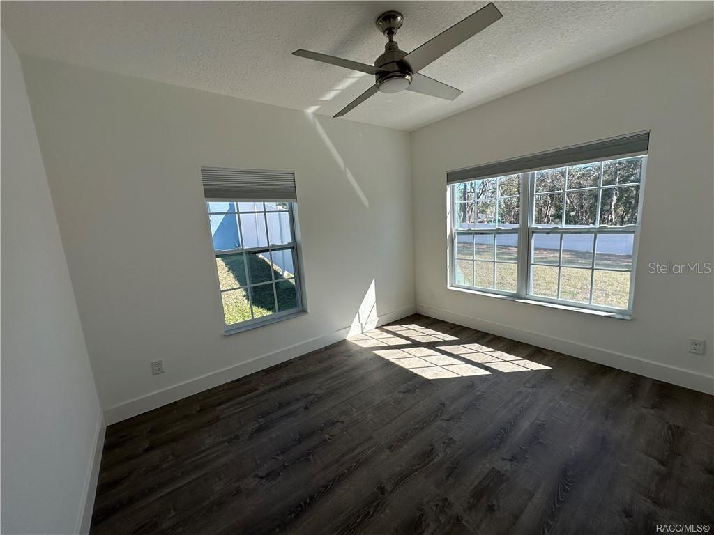 5749 N CLAREMONT DR, CITRUS SPRINGS, FL — photo 19