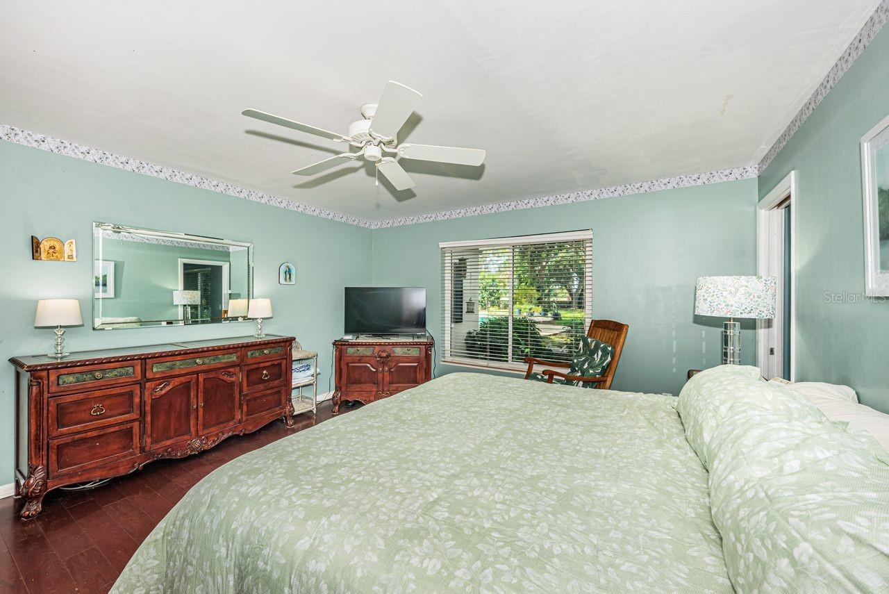 1704 CYPRESS AVE, BELLEAIR, FL — photo 27
