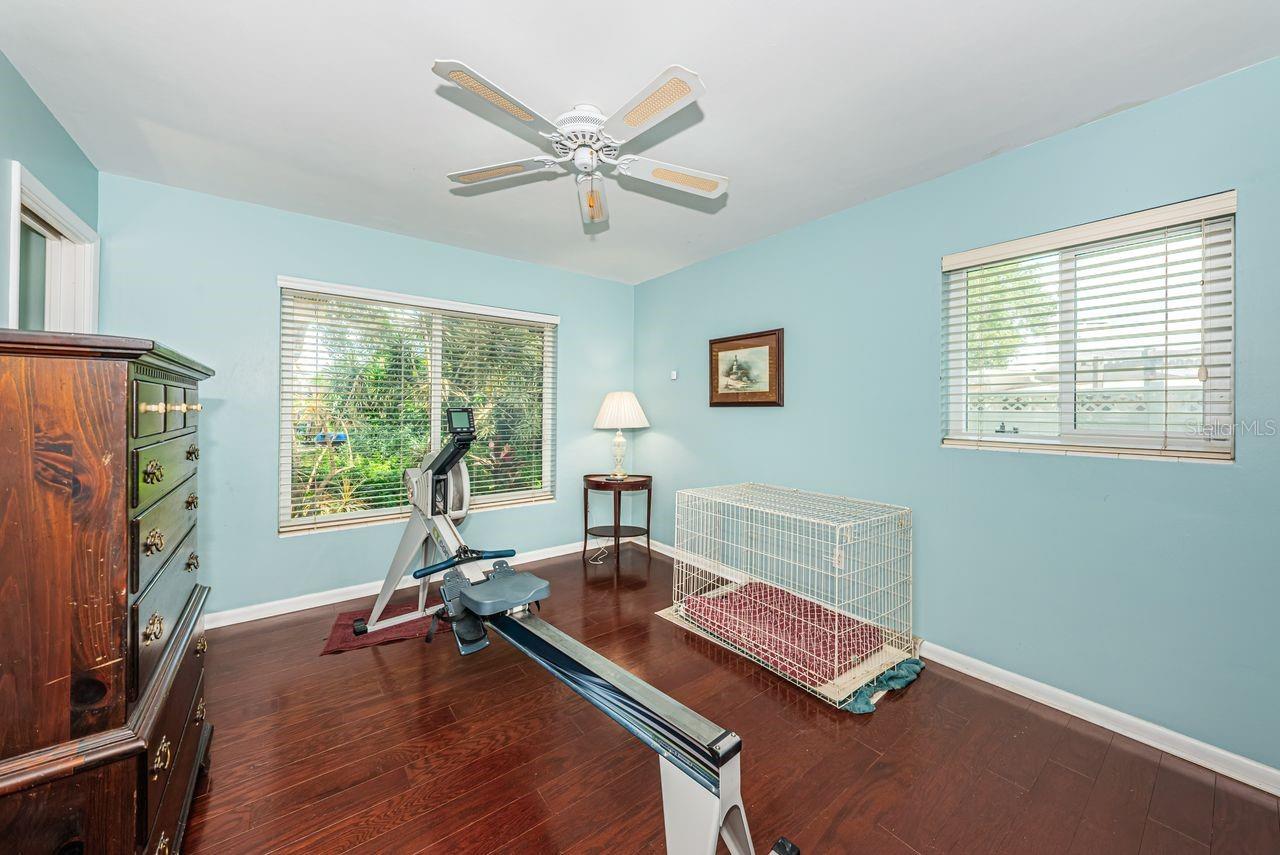 1704 CYPRESS AVE, BELLEAIR, FL — photo 36