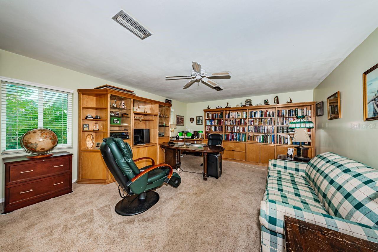 1704 CYPRESS AVE, BELLEAIR, FL — photo 38
