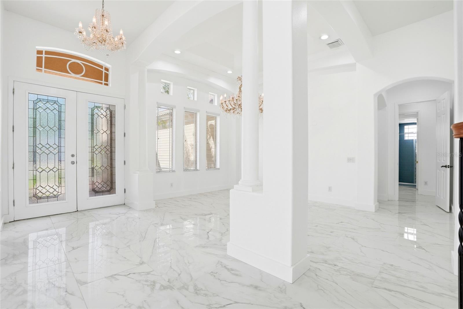 11637 BRISTOL CHASE DR, TAMPA, FL — photo 3