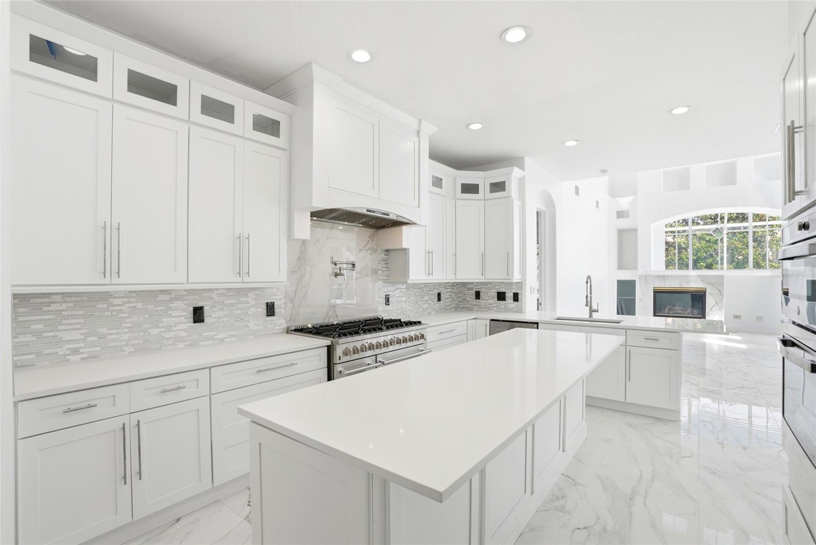 11637 BRISTOL CHASE DR, TAMPA, FL — photo 17