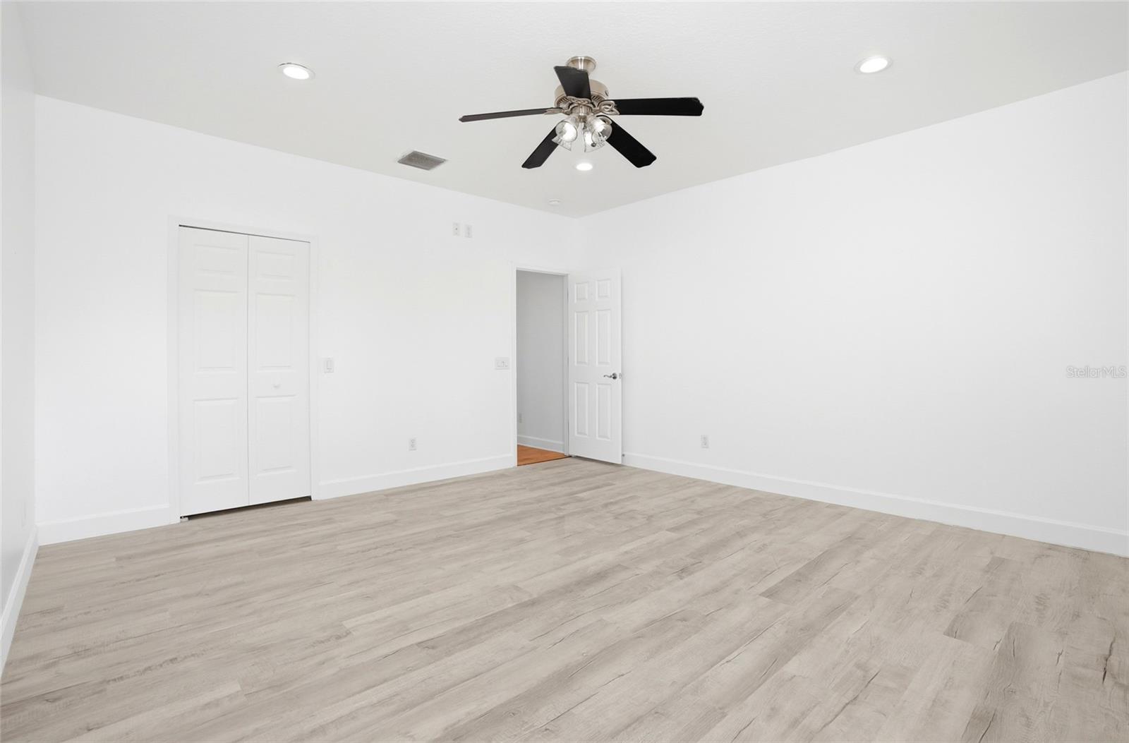 11637 BRISTOL CHASE DR, TAMPA, FL — photo 45