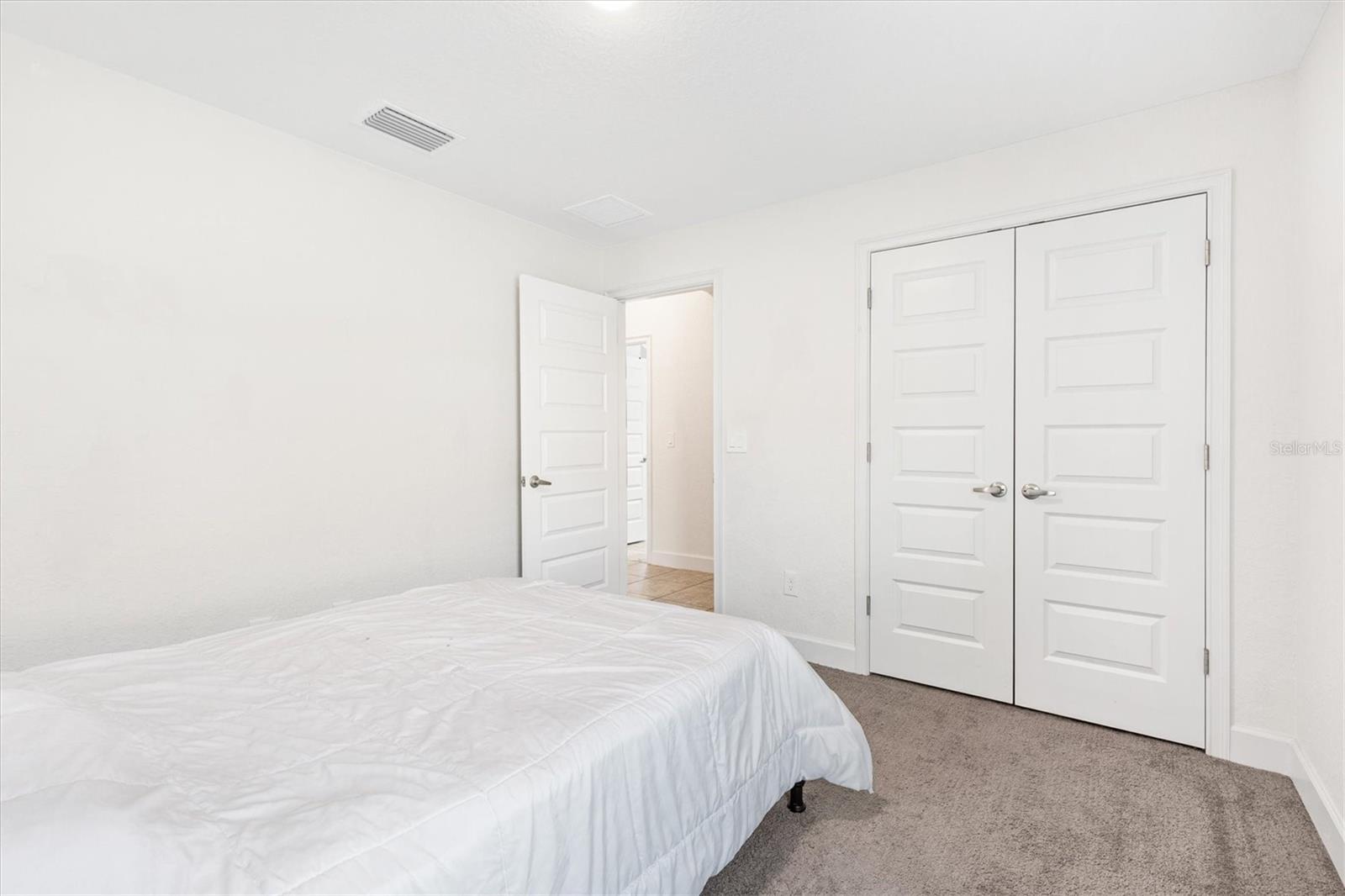 9778 PEPPER TREE PL, WILDWOOD, FL — photo 26