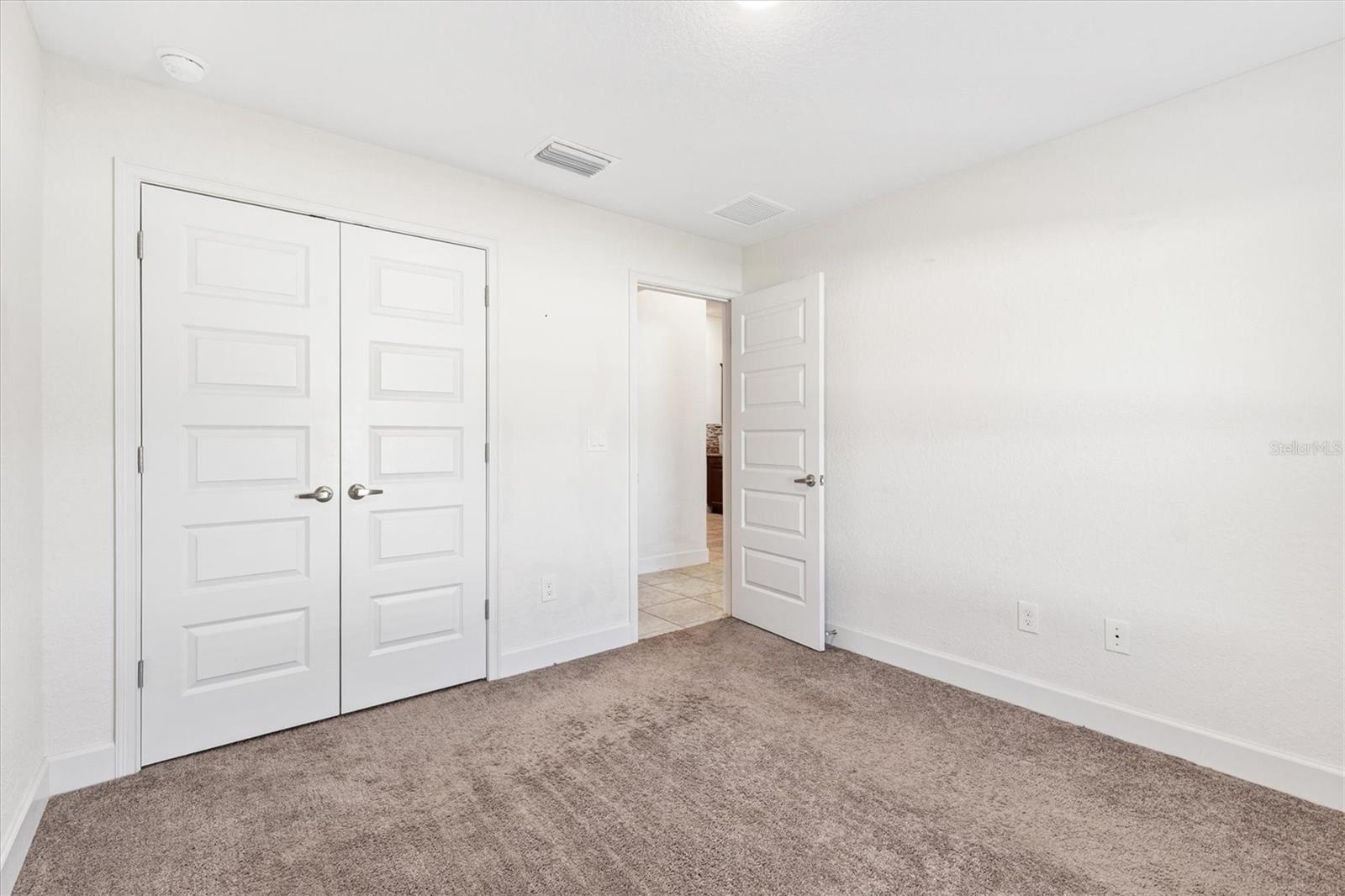 9778 PEPPER TREE PL, WILDWOOD, FL — photo 28