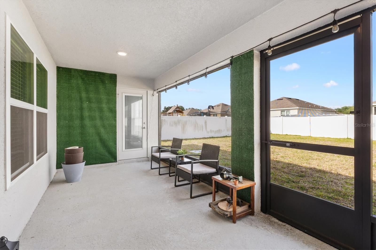 9778 PEPPER TREE PL, WILDWOOD, FL — photo 35