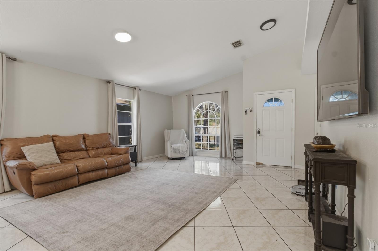 3734 ABINGTON AVE S, ST PETERSBURG, FL — photo 12