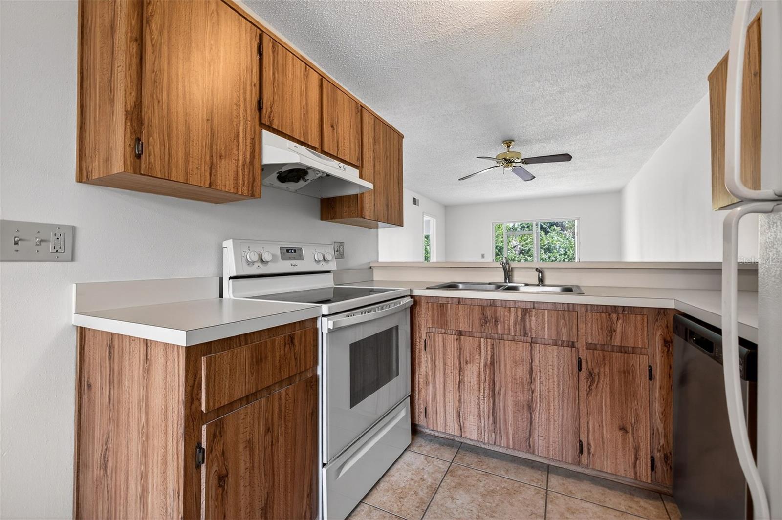 11201 122ND AVE #207, LARGO, FL — photo 7