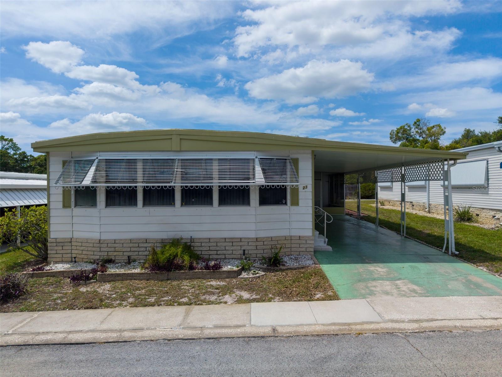 23 MOUNTAIN LAUREL DR, PALM HARBOR, FL