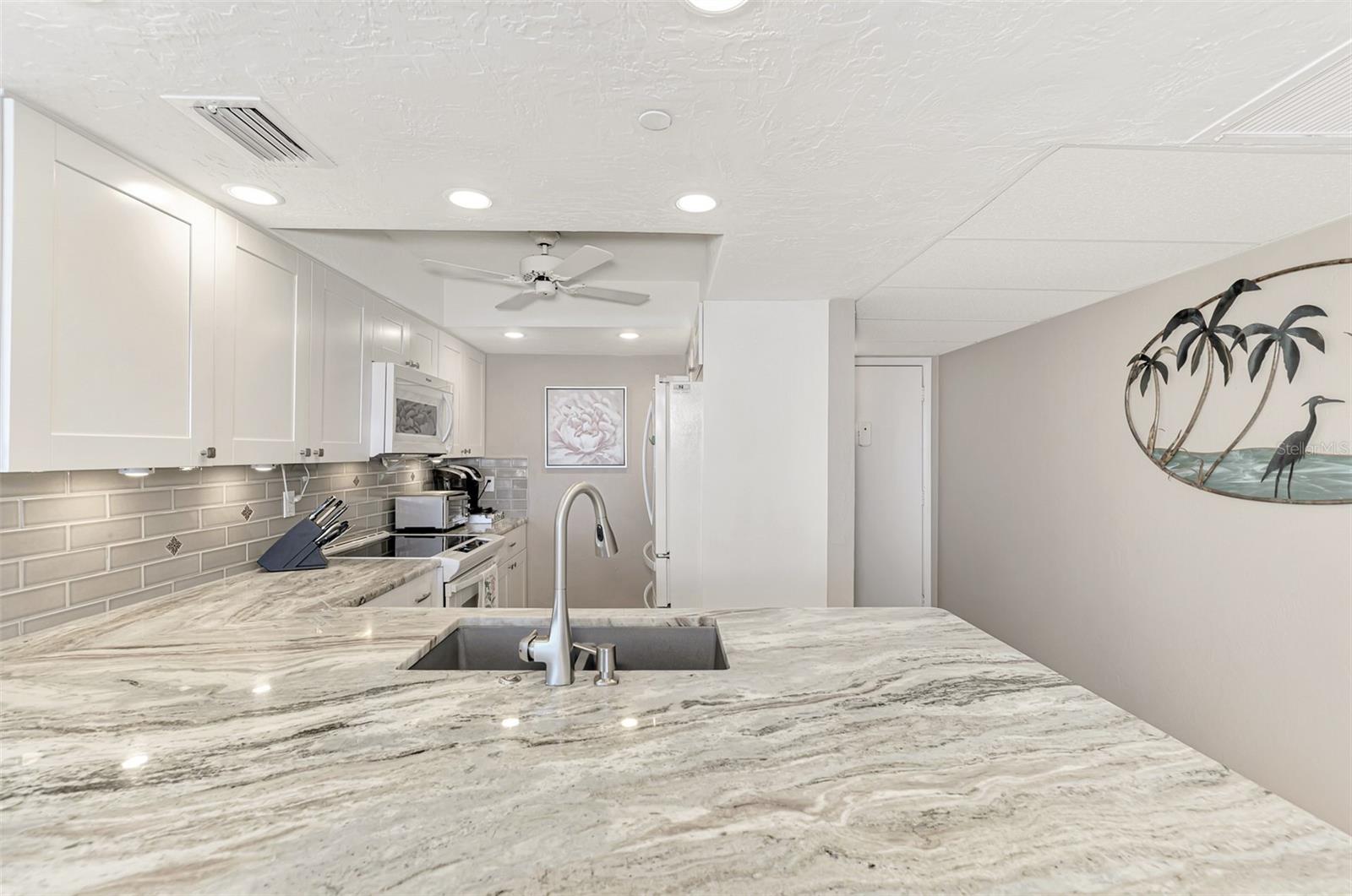 631 ALHAMBRA RD #1004, VENICE, FL — photo 14