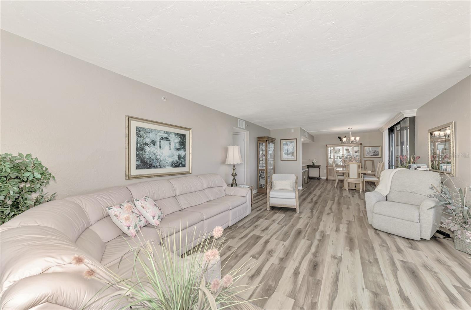 631 ALHAMBRA RD #1004, VENICE, FL — photo 33