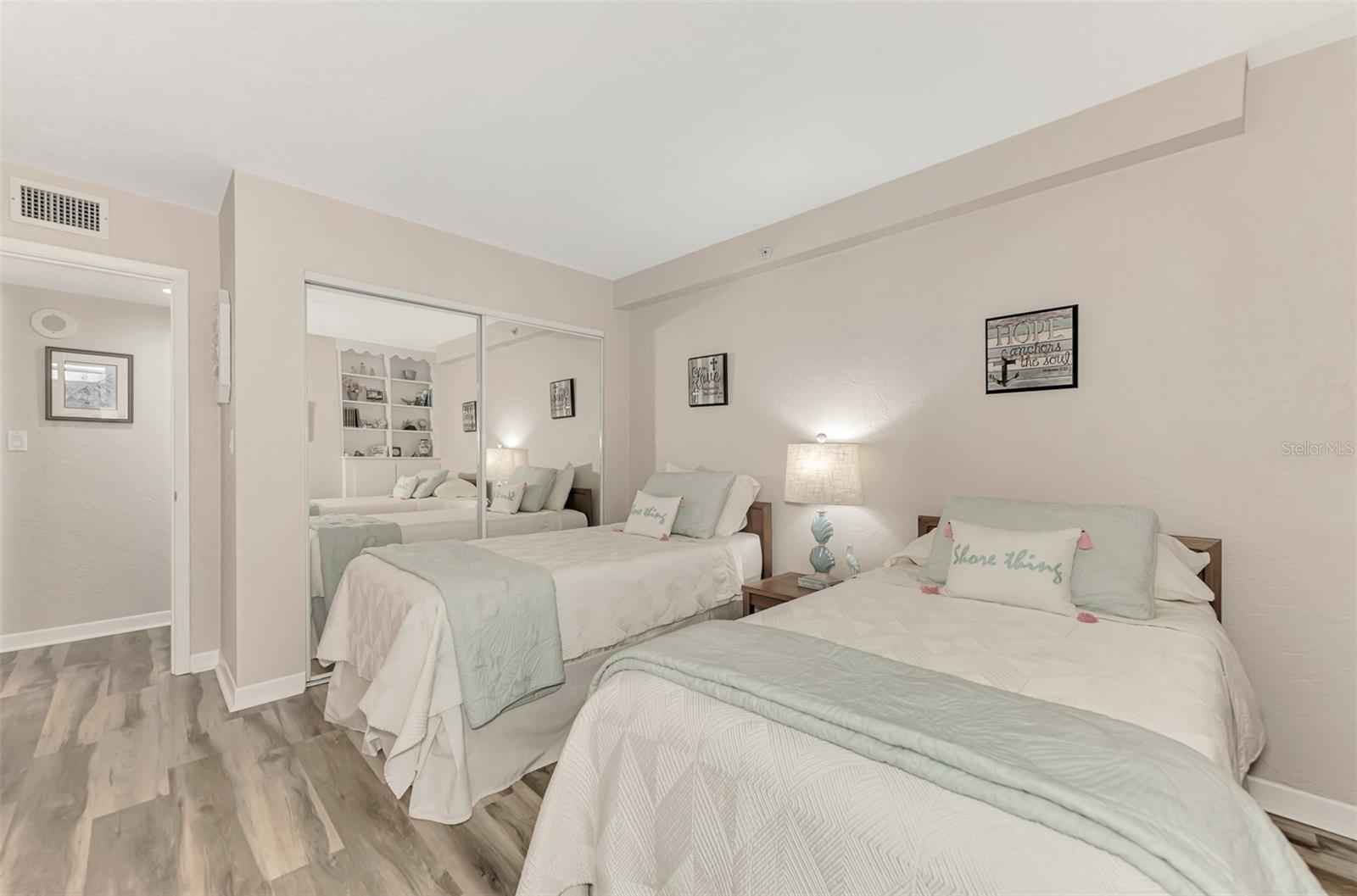 631 ALHAMBRA RD #1004, VENICE, FL — photo 46