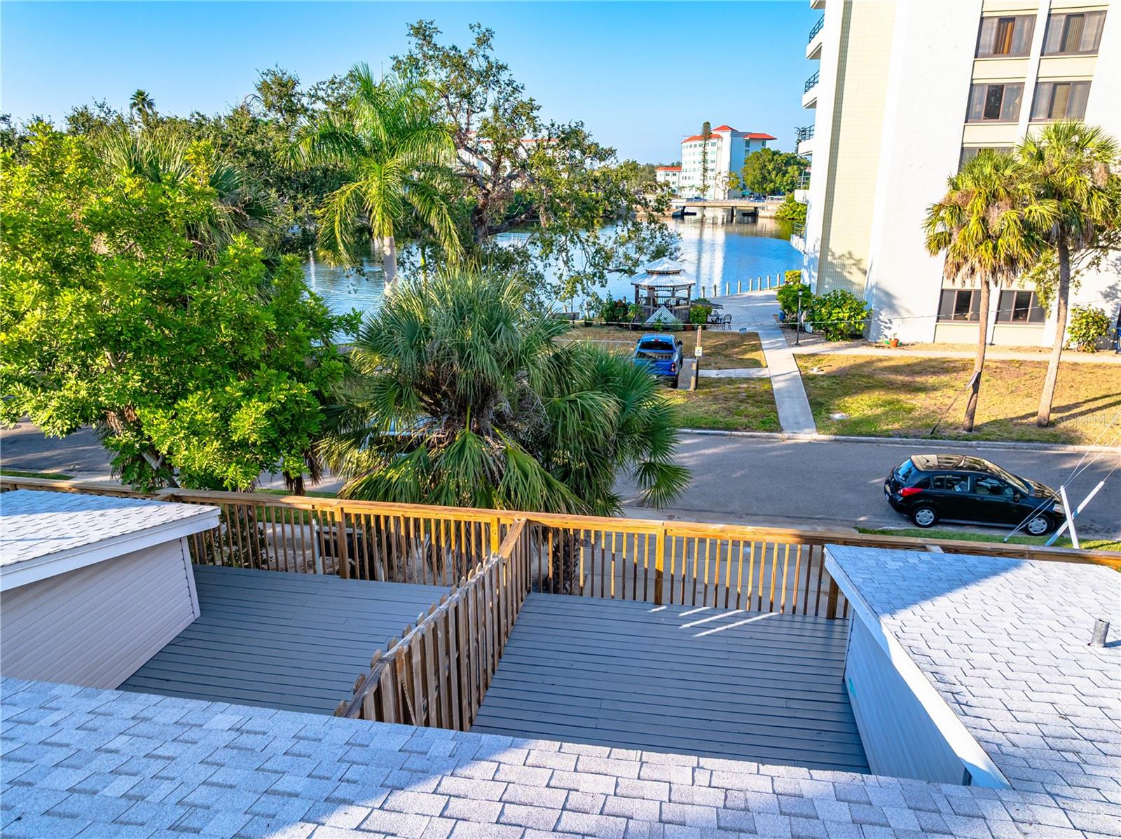 1559 7TH AVE W, BRADENTON, FL — photo 2