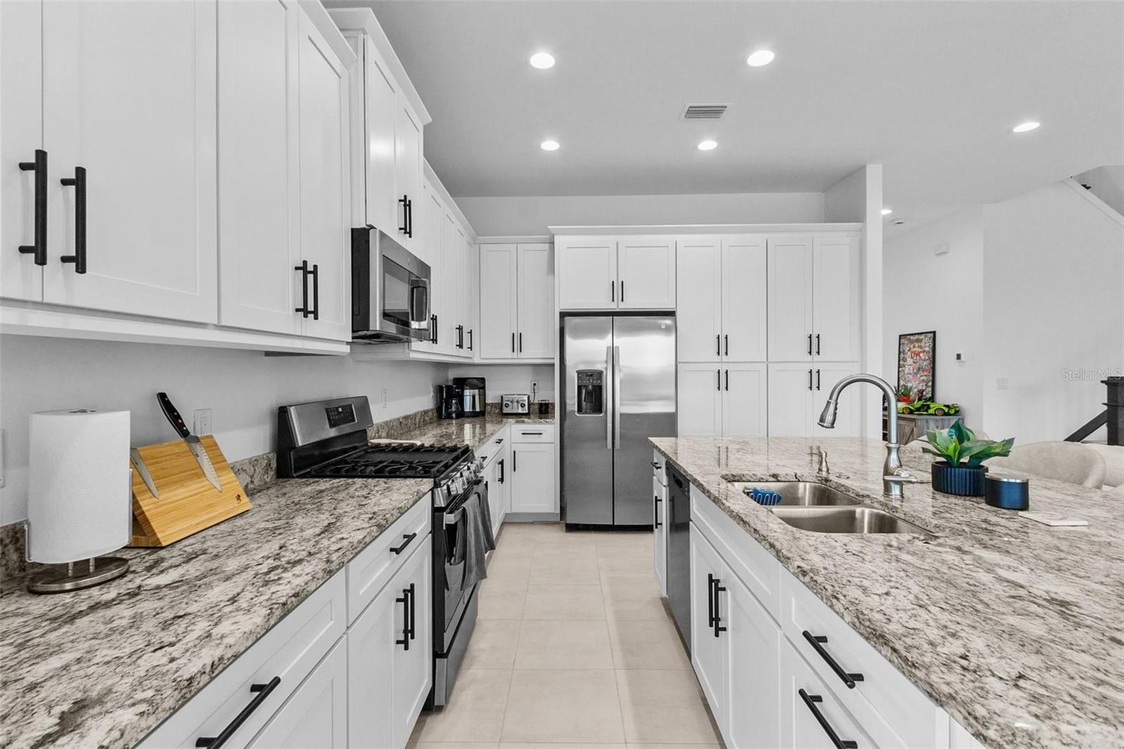 32588 TREE OF LIFE AVE, WESLEY CHAPEL, FL — photo 17