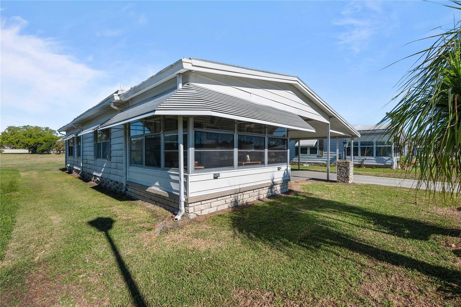 5427 SEVILLE DR, ZEPHYRHILLS, FL — photo 5