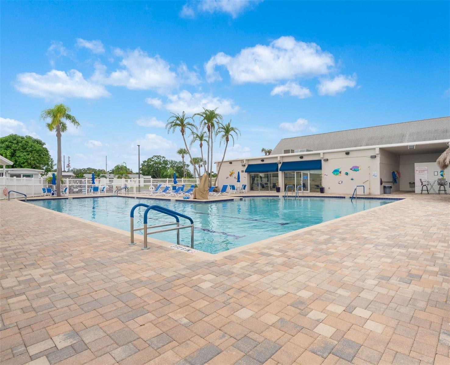 7271 MOUNT ARLINGTON DR NE #430, ST PETERSBURG, FL — photo 32