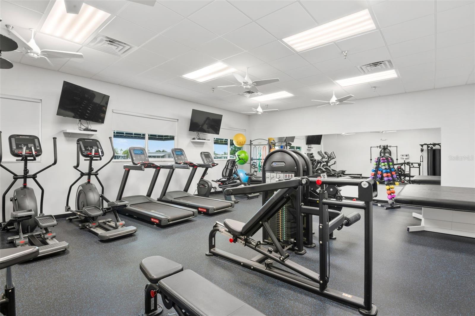 7271 MOUNT ARLINGTON DR NE #430, ST PETERSBURG, FL — photo 34
