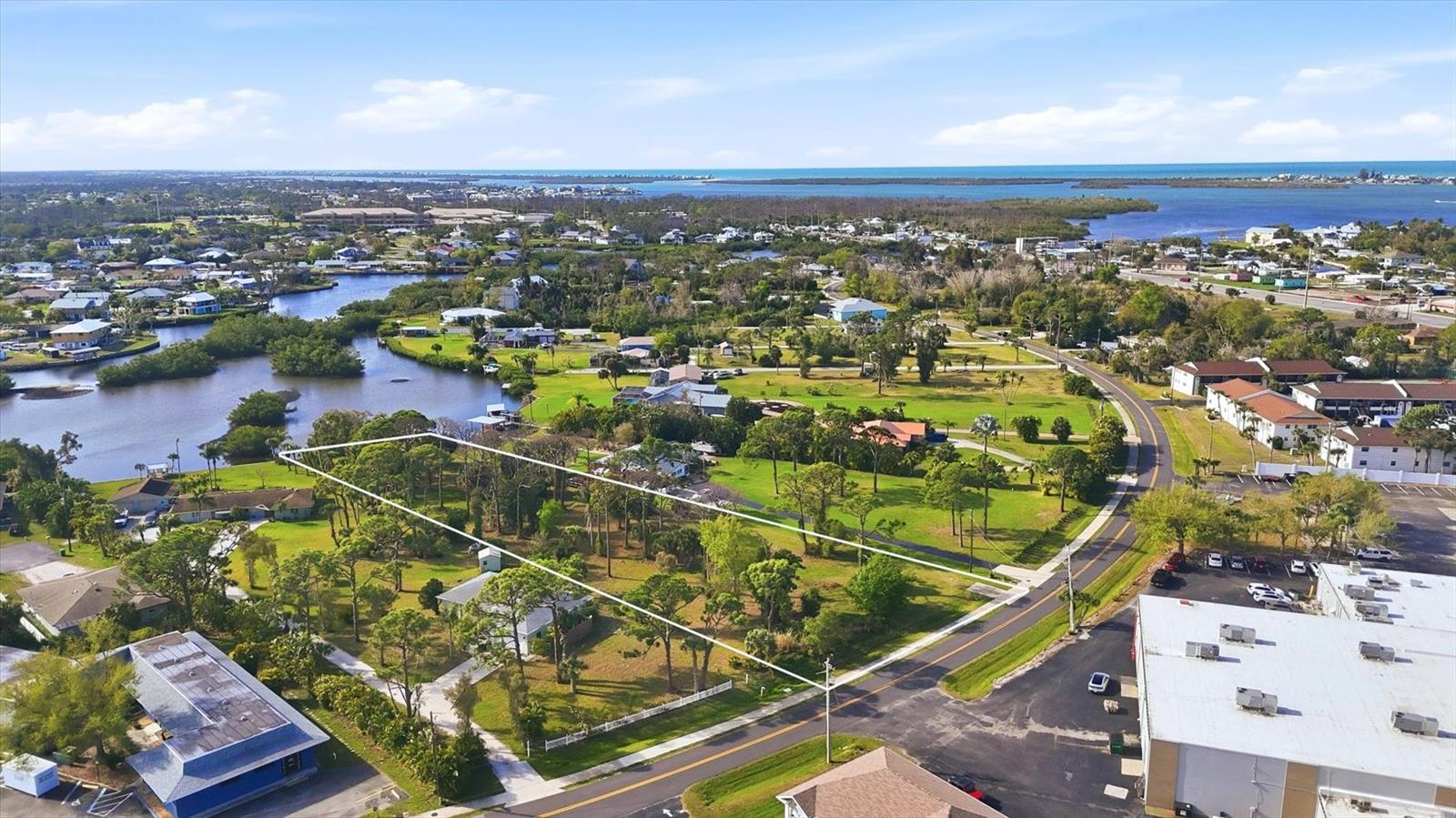 1455 MANOR RD, ENGLEWOOD, FL