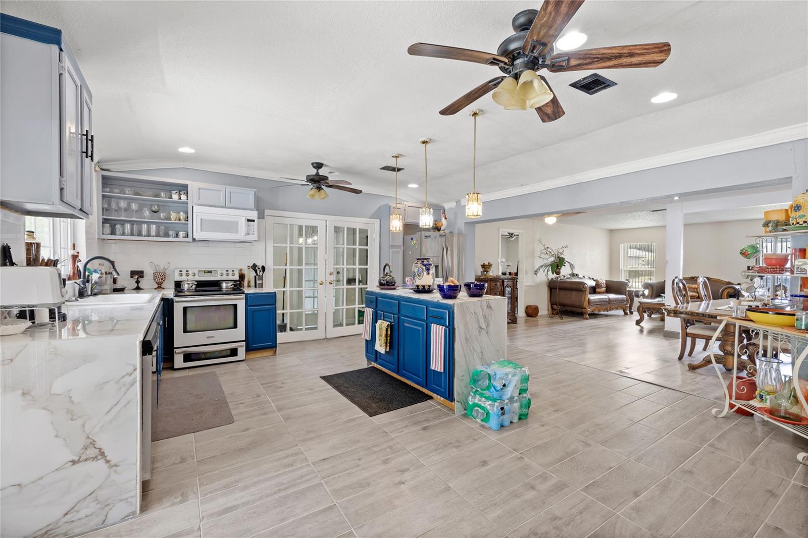7033 TALLOWTREE LN, ORLANDO, FL — photo 3