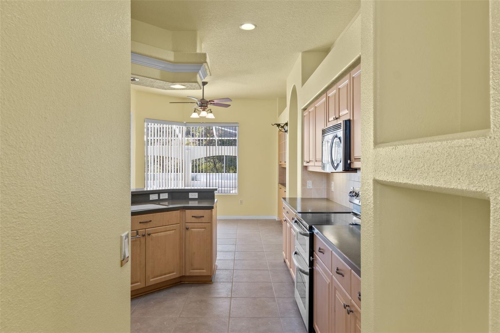 10130 LAZY DAYS CT, WEEKI WACHEE, FL — photo 20