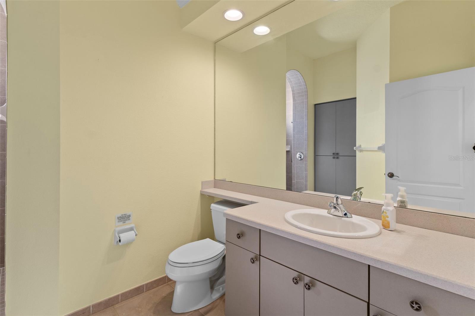10130 LAZY DAYS CT, WEEKI WACHEE, FL — photo 45