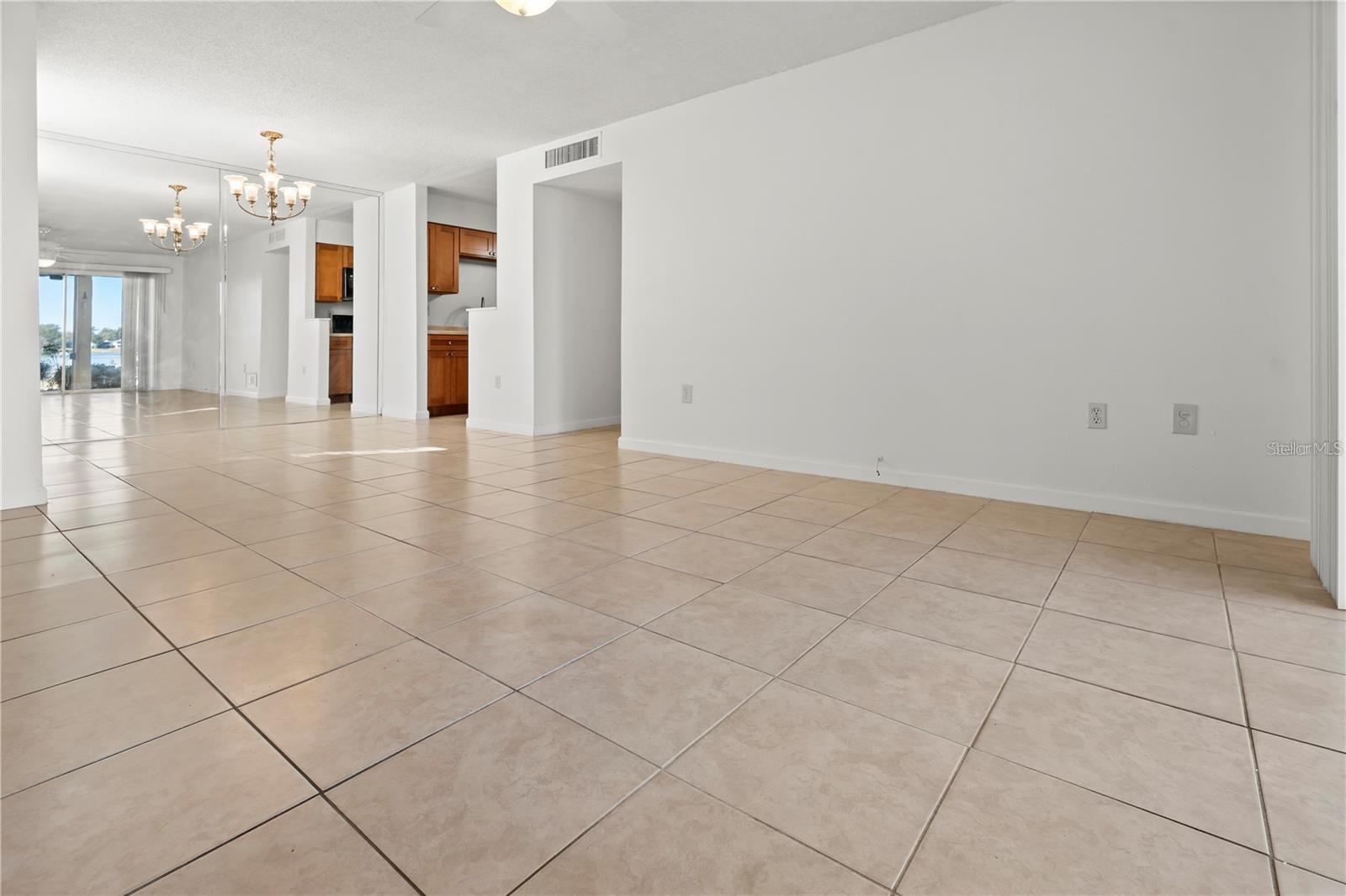 530 ORANGE DR #11, ALTAMONTE SPRINGS, FL — photo 7