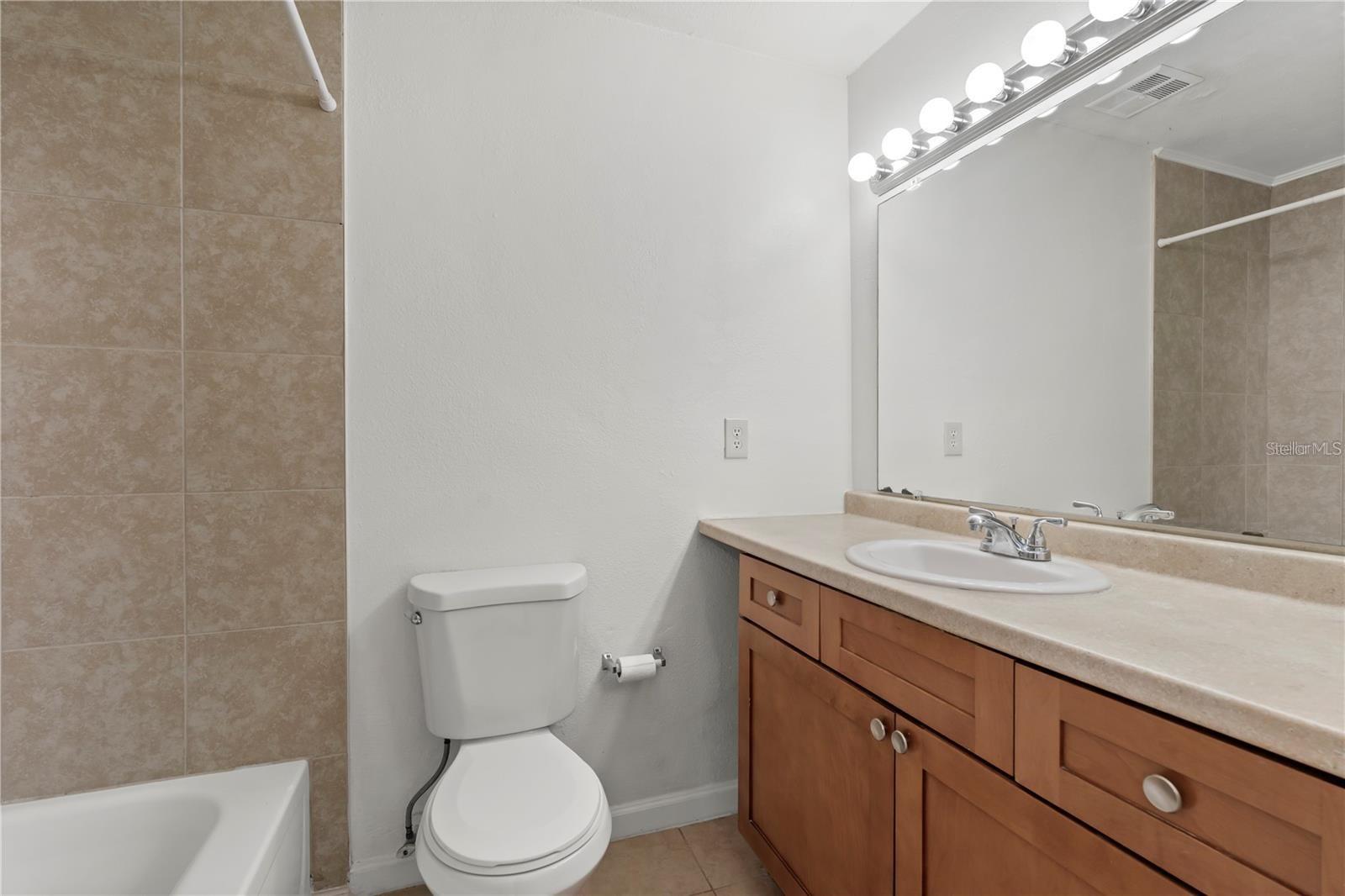 530 ORANGE DR #11, ALTAMONTE SPRINGS, FL — photo 17