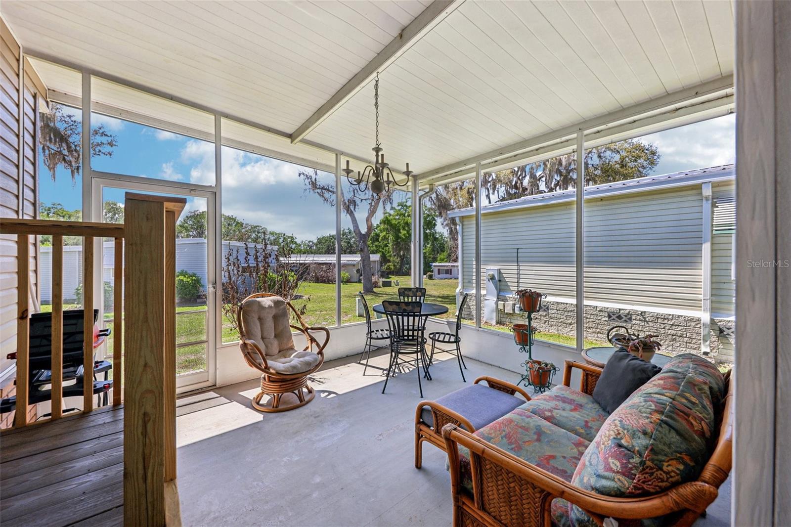 105 ORCHID WAY, LEESBURG, FL — photo 58