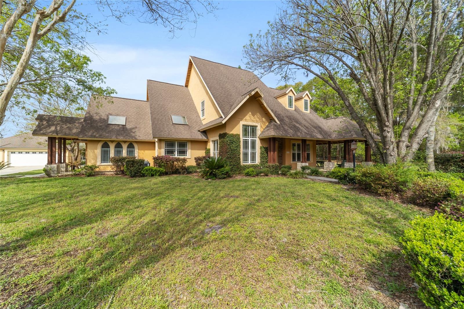 16638 N HIGHWAY 329, REDDICK, FL