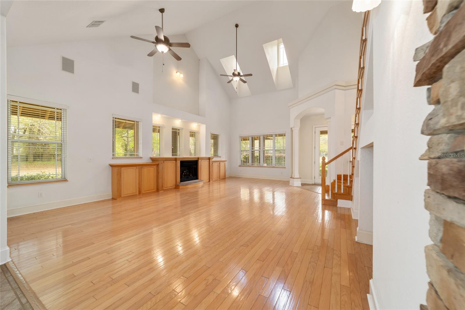 16638 N HIGHWAY 329, REDDICK, FL — photo 28