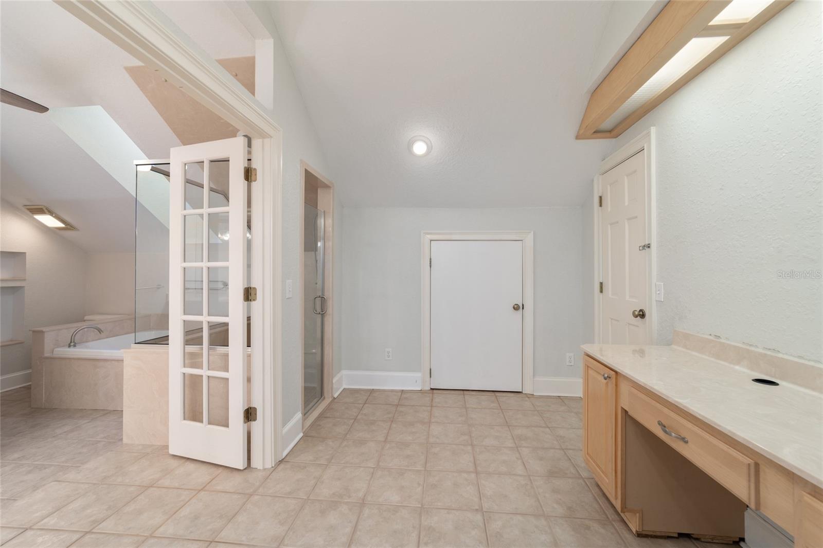 16638 N HIGHWAY 329, REDDICK, FL — photo 47