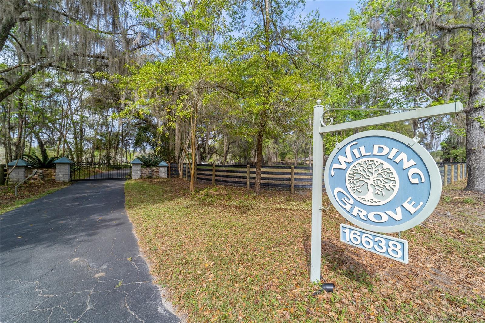 16638 N HIGHWAY 329, REDDICK, FL — photo 11