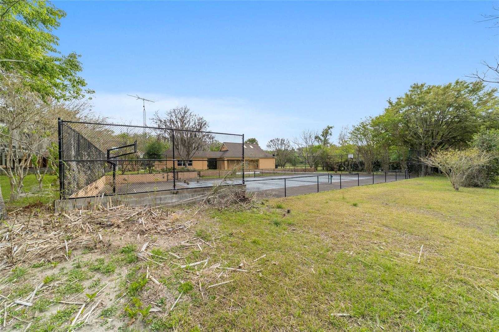 16638 N HIGHWAY 329, REDDICK, FL — photo 79