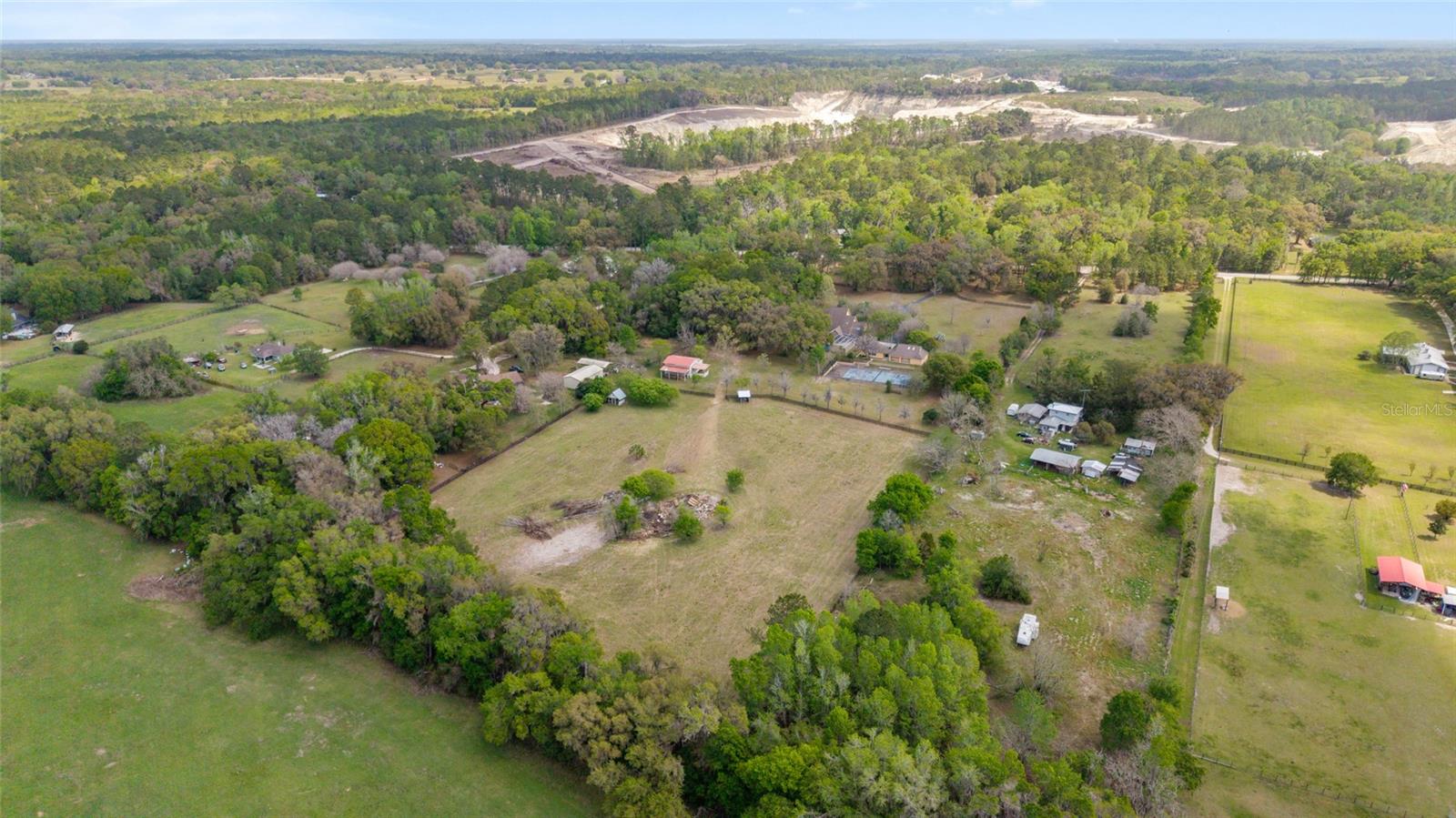 16638 N HIGHWAY 329, REDDICK, FL — photo 87