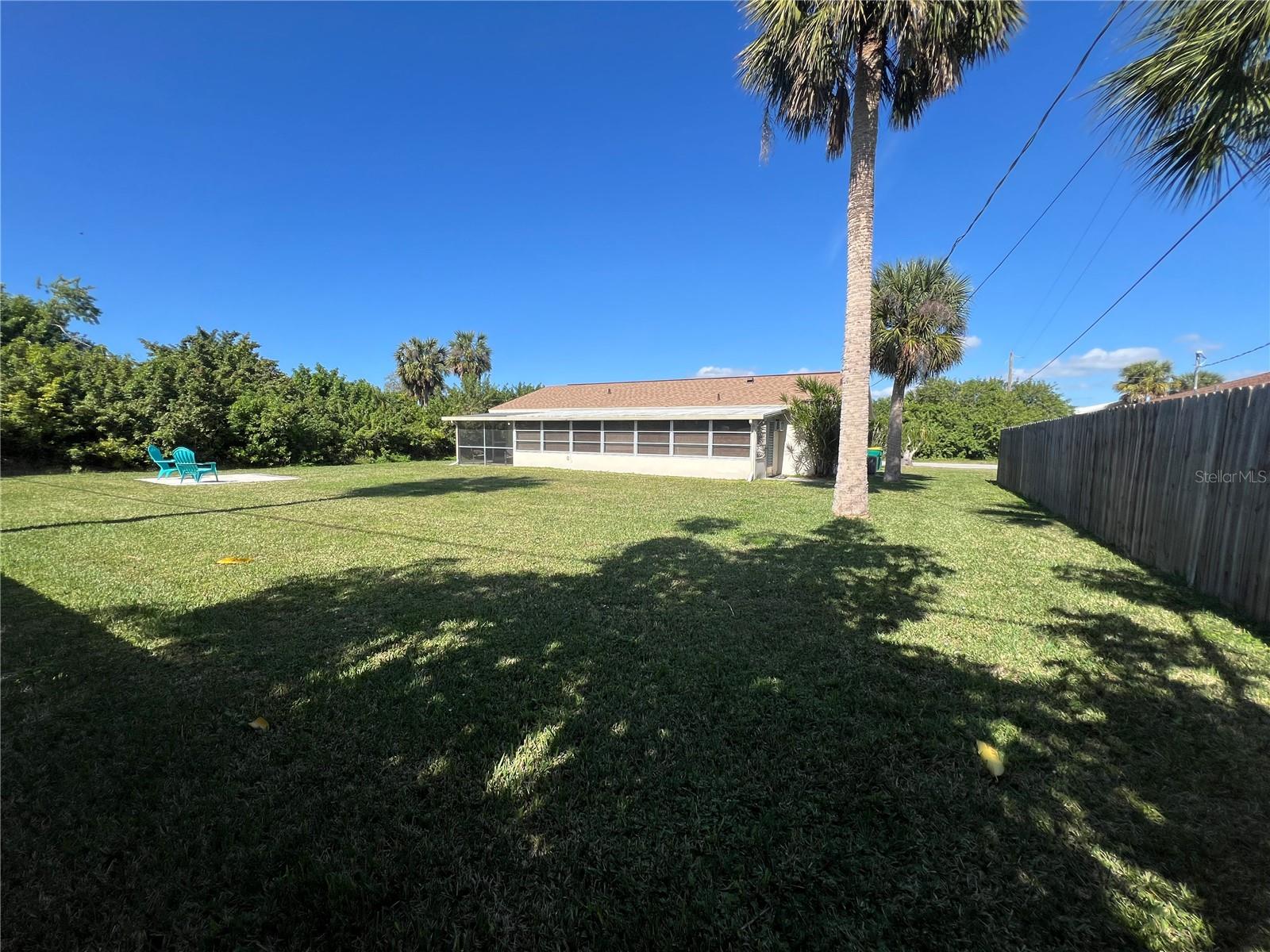 18493 LAKE WORTH BLVD, PORT CHARLOTTE, FL — photo 32