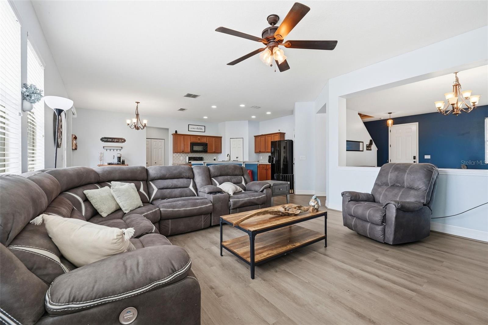 1765 STRATHMORE CIR, MOUNT DORA, FL — photo 29
