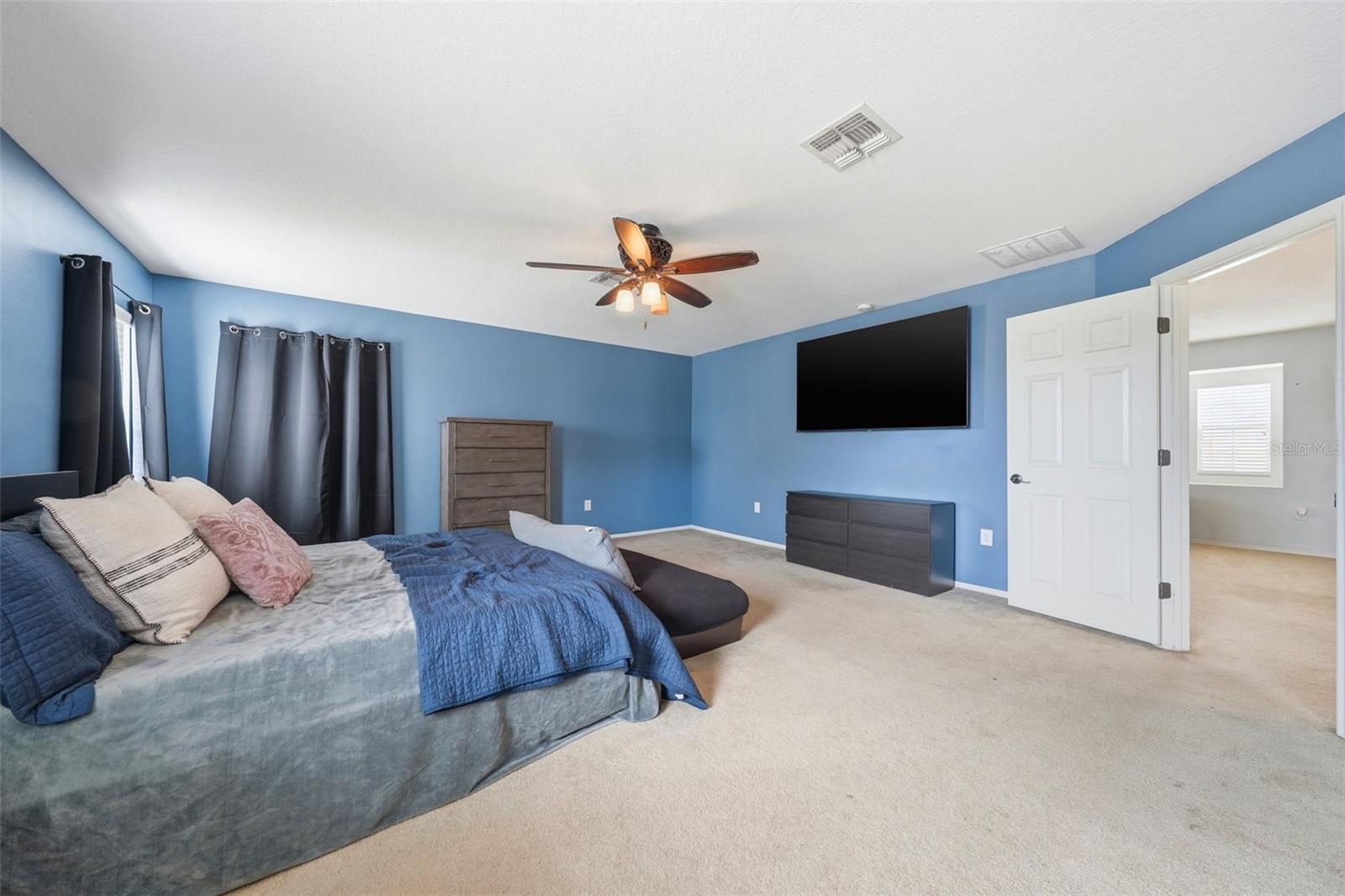 1765 STRATHMORE CIR, MOUNT DORA, FL — photo 48