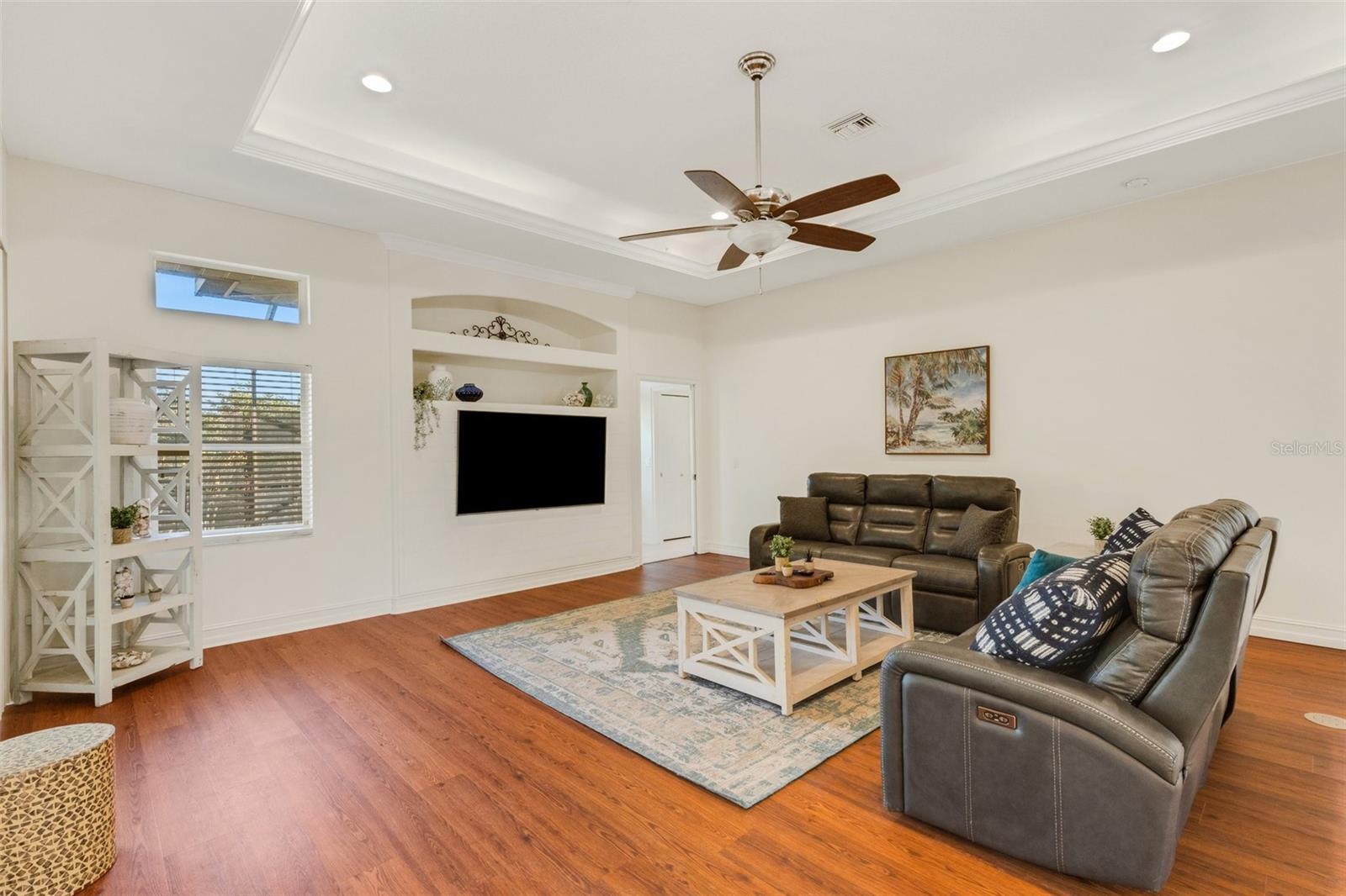 4801 EDGEMONT CT, SARASOTA, FL — photo 4